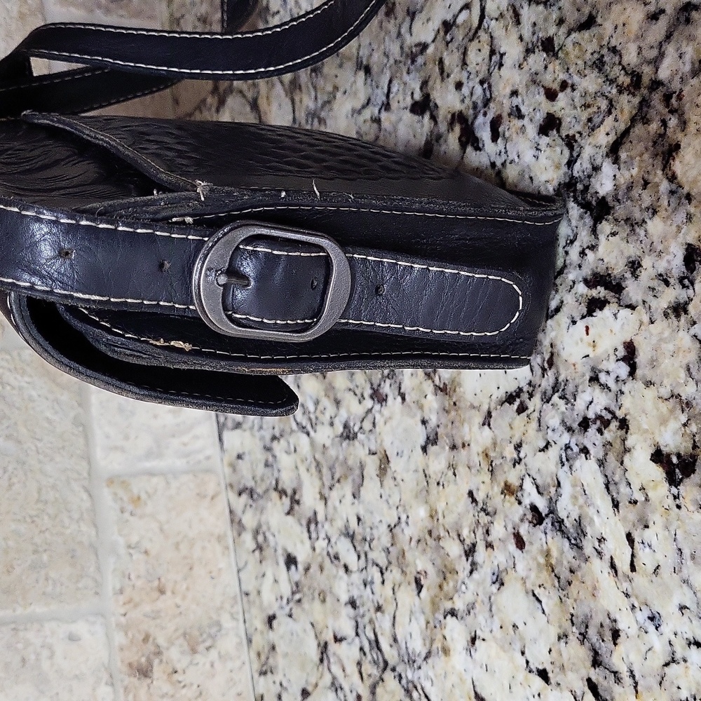 Patricia Nash Black Crossbody - Picture 3 of 12